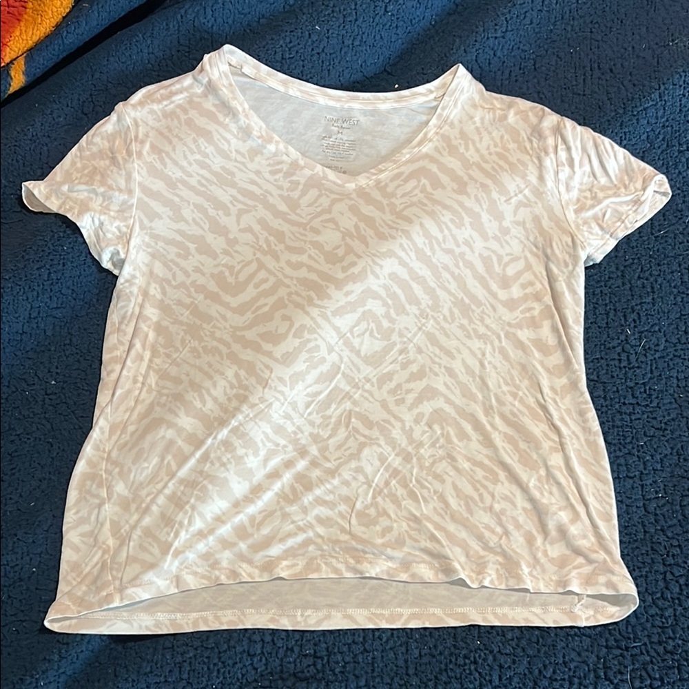 Nine West Cream Animal Print Short Sleeve Tee